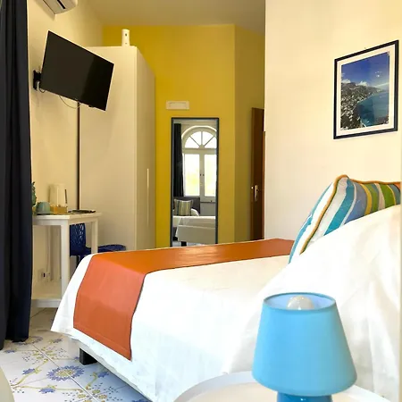 Street View ゲストハウス 4*