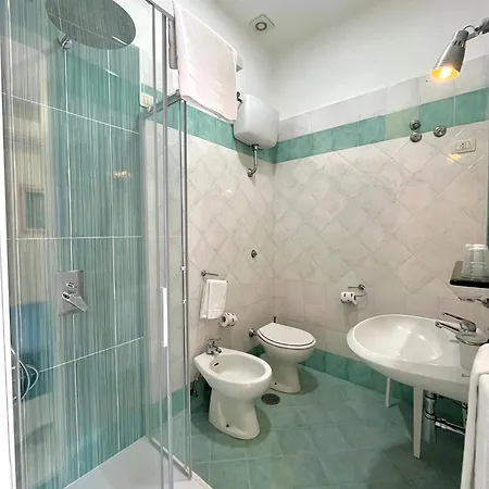 Street View 4* סורנטו