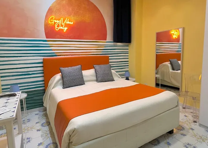 Street View בית הארחה