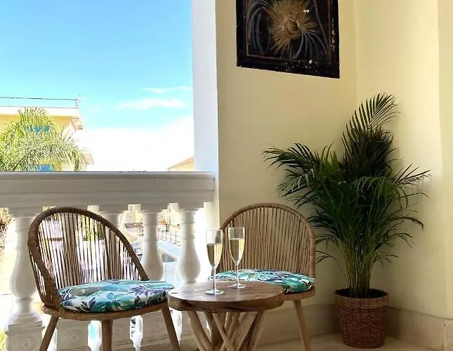 Гостевой дом Street View 4*